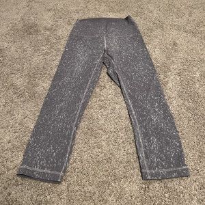 Lululemon cropped leggings